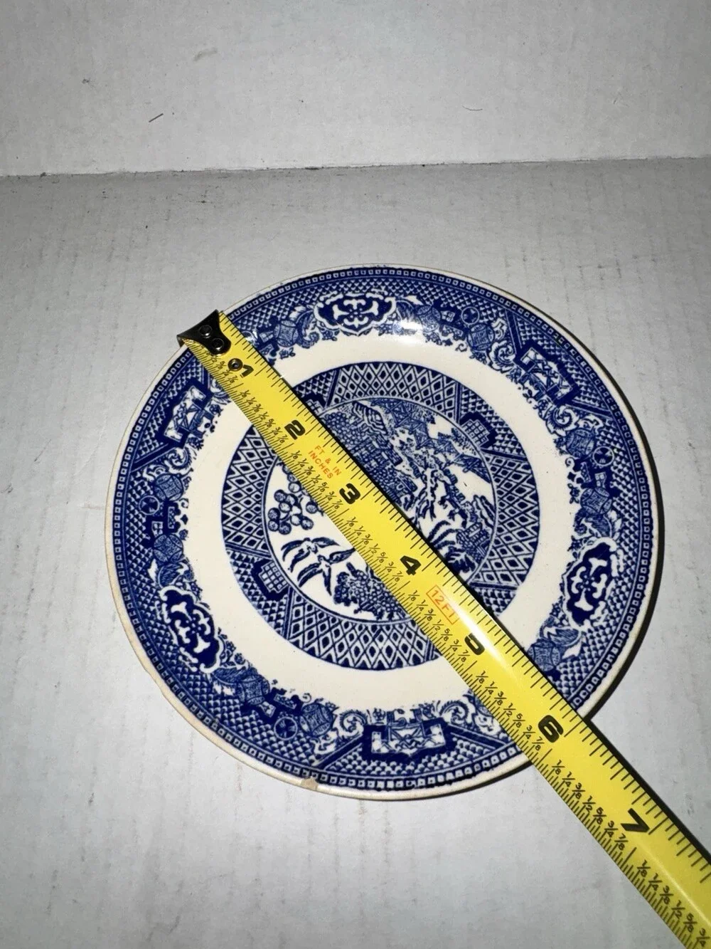 2 Vintage Royal Sebring Ohio Blue Willow 6.5” Plates Blue White China USA